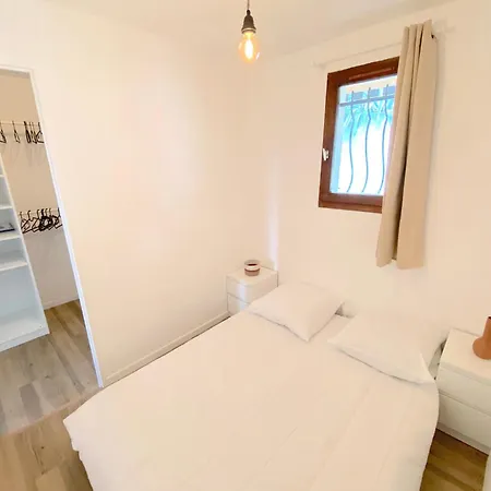 아파트 T2 Avec Piscine Proche Des Sablettes Avec Parking *